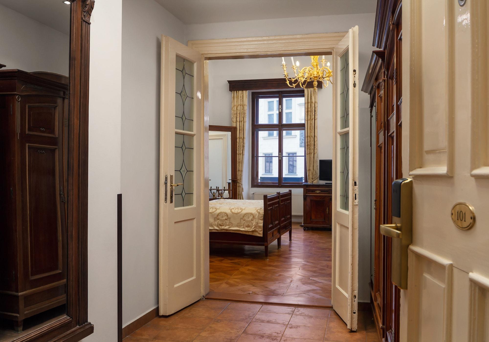 Grand Hotel Praha Екстериор снимка