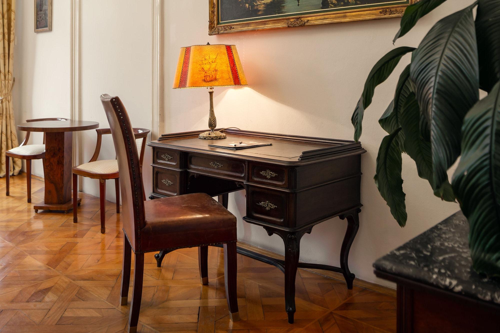 Grand Hotel Praha Екстериор снимка